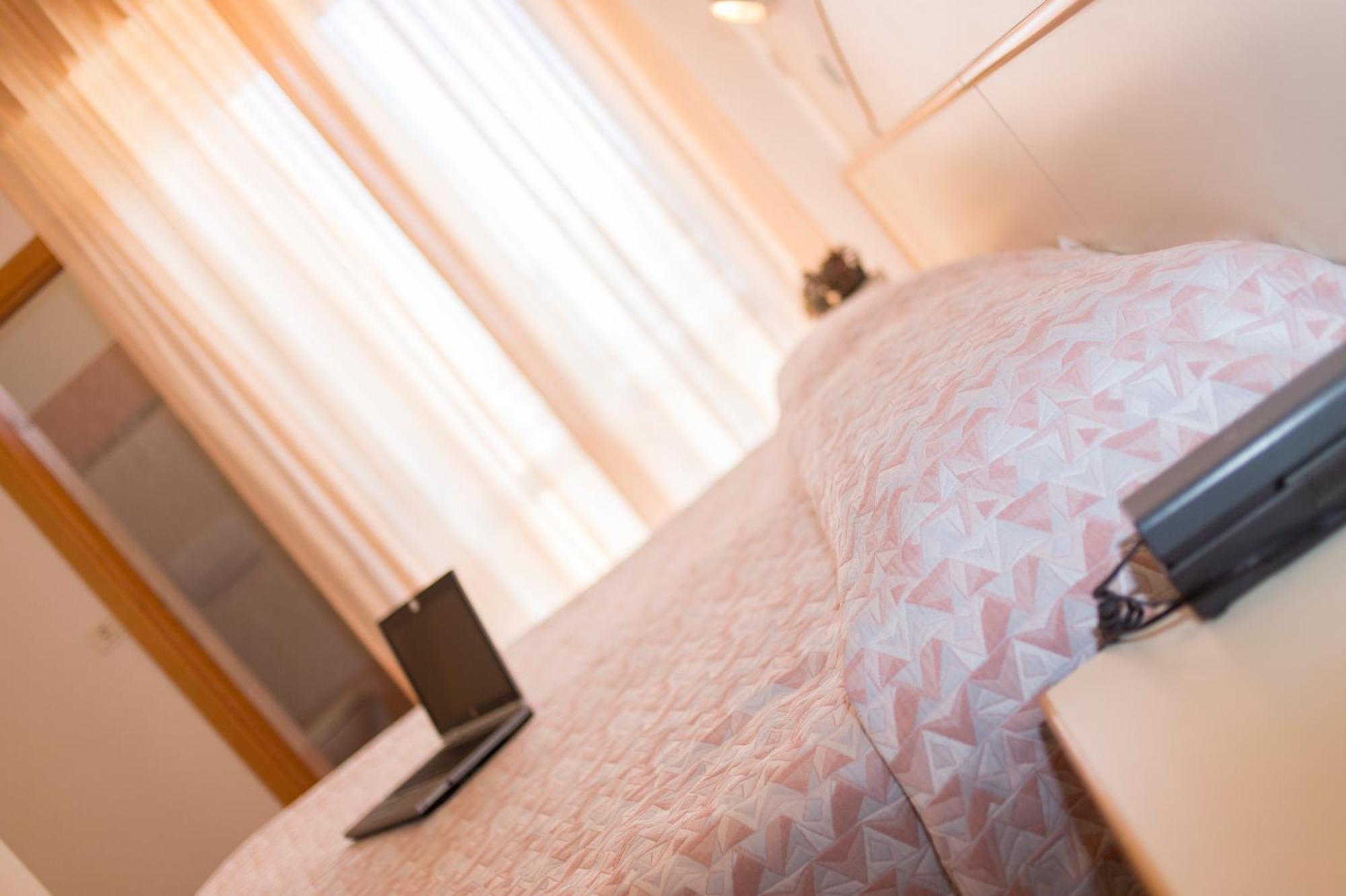 Hotel Silvia Мизано-Адриатико Номер фото